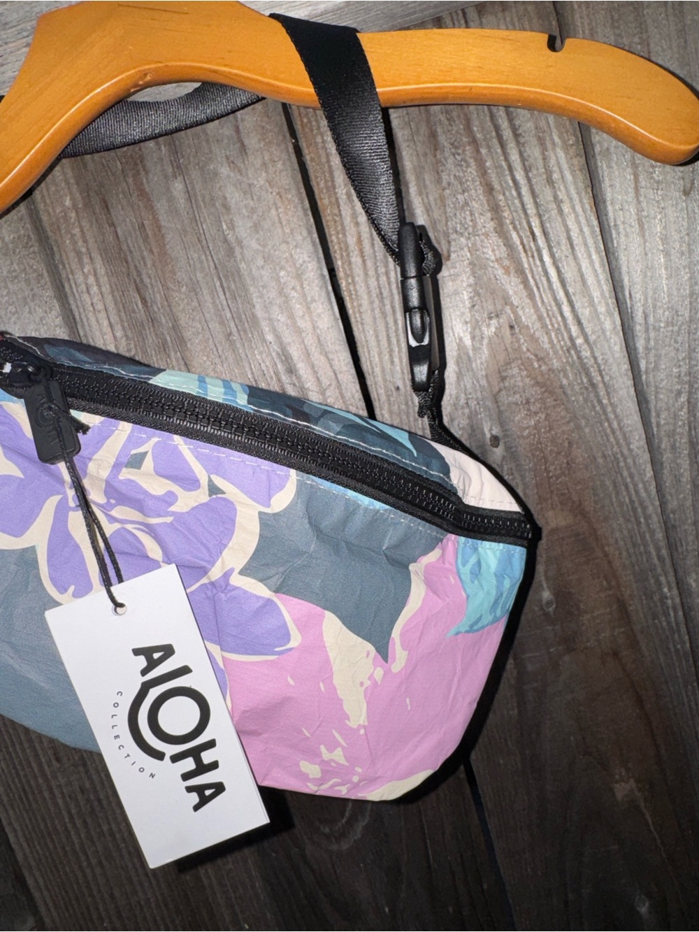 ALOHA Collection Mini Hip Pack - Picture 8 of 10